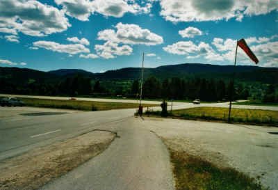 2001 06 19 I2 17 vliegveld notodden 1 small