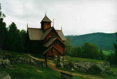 2001 06 20 I2 30 uvdal stavkirke 4 small