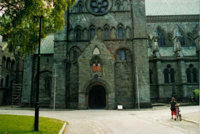 2001 06 22 I3 36 trondheim nidaros 1 small