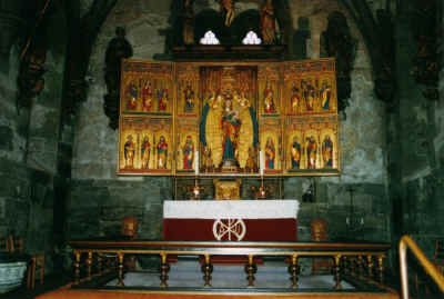 2001 06 28 I7 05 bergen mariakirke altaar small