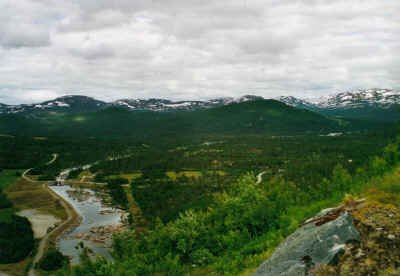 2001 07 03 I10 18 dam uitzicht small