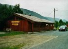 2001 06 20 I2 25 fjordglott camping toiletgeb small