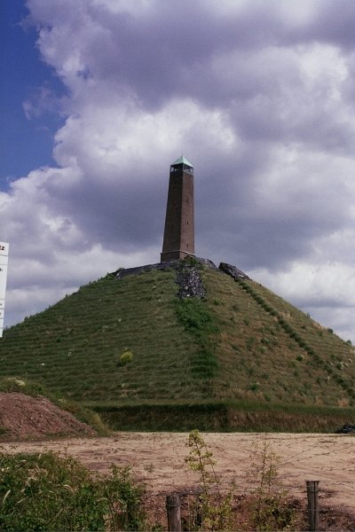 2004071001pyramide