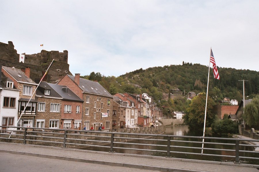 200410090219ardennenroche