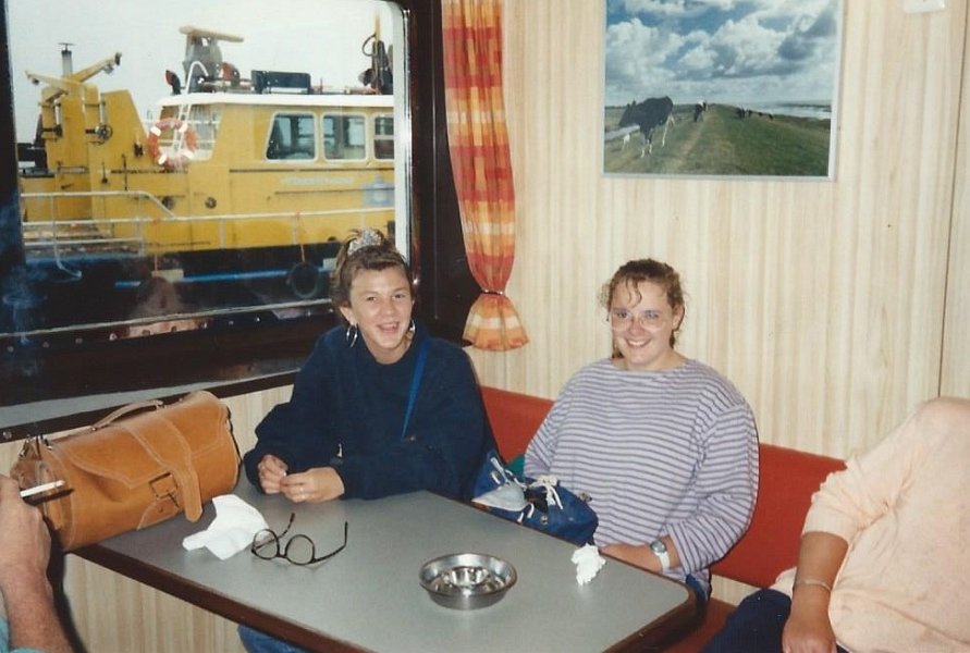 198907paadrijkampamelandboot2