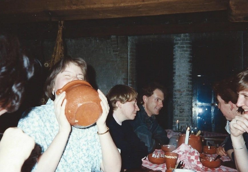19940325juliabdayfood3